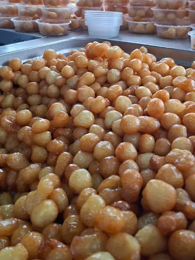 Şerbetli taze hayır lokması